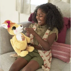 Furreal Friends FurReal Mama Josie De Kangoeroe 13 Furreal Friends FurReal Mama Josie De Kangoeroe -Knuffel Poppen Paradijs 1984179 7b3785b7